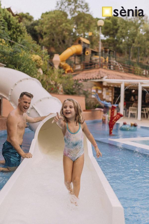 Albatross Mobile Homes On Camping Cala Canyelles โยเรตเดมาร์ ภายนอก รูปภาพ